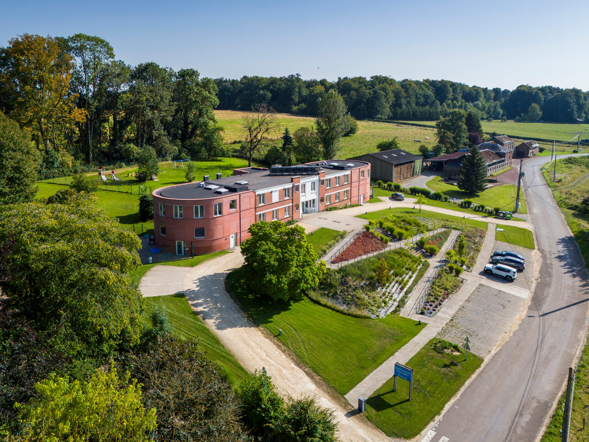 ASBL Foyers pour Jeunes et Adultes (Institut de Schaltin) ./.Photo : Geoffroy LIBERT / Institut de Schaltin  -  Mention de l'auteur obligatoire  -  TOUS DROITS RÉSERVÉSTel : +32/477.47.61.25  -  geoffroy.libert@outlook.com